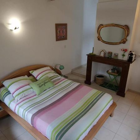 Bed and Breakfast Honfleur à deux Esterno foto